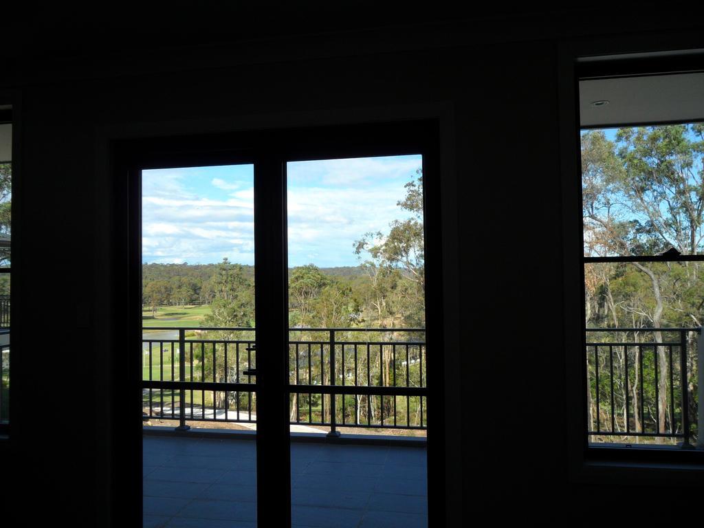 Riverside Oaks Golf Resort Cattai Exterior foto